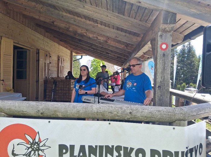 Dobrodelni pohod na Sv. Tri kralje 06